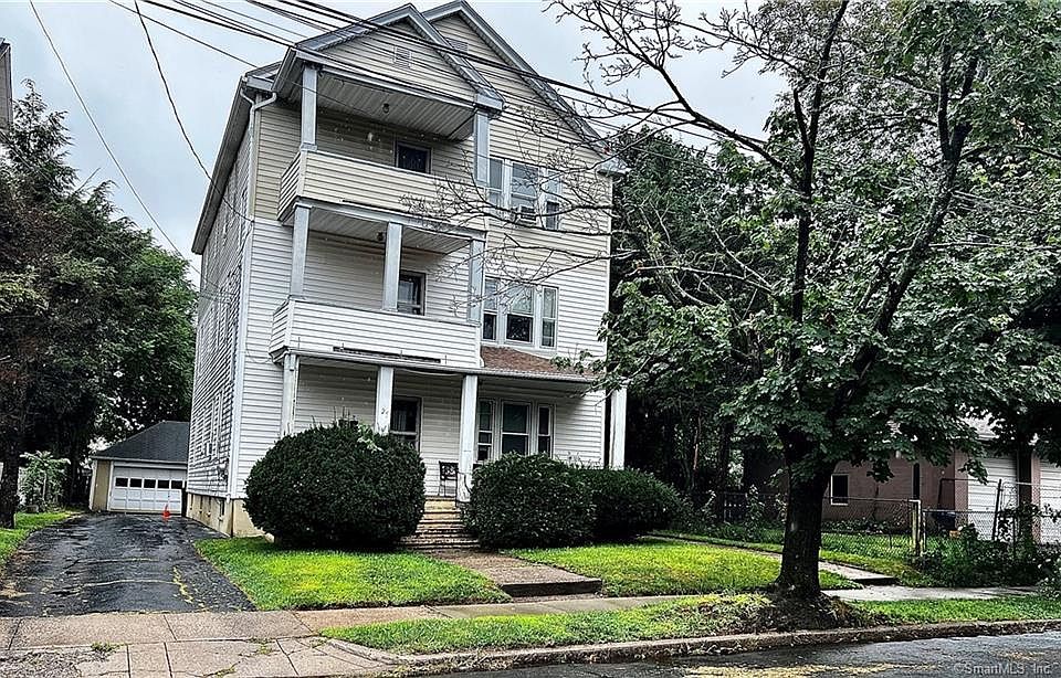 1st image of 25 Curtin Avenue