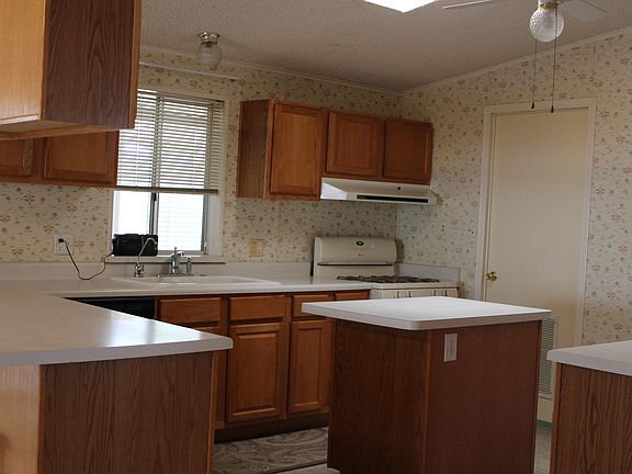5th image of 9037 E Michigan Ave