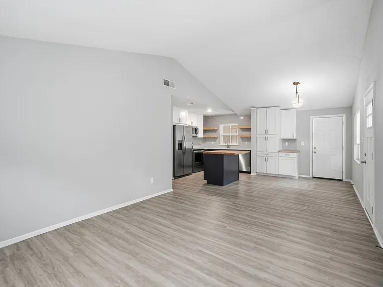 5119 Chilkoot St — Photo 8