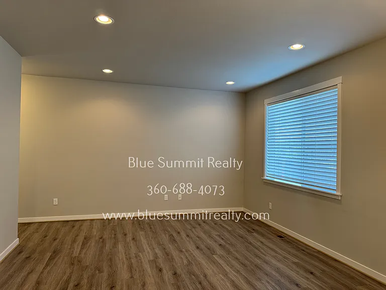 3132 Ponderosa St NE #A — Photo 5