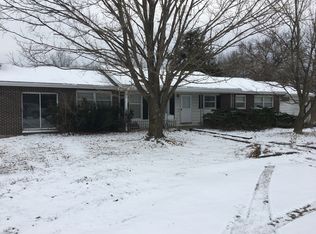 5210 E Saint Charles Rd, Columbia, MO 65201