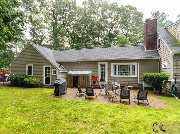 214 Wilson St, Marlborough, MA 01752