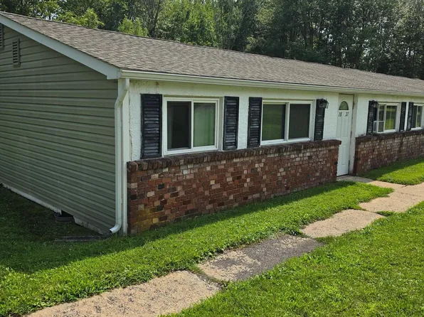 2101 Hill Rd #28, Sellersville, PA 18960
