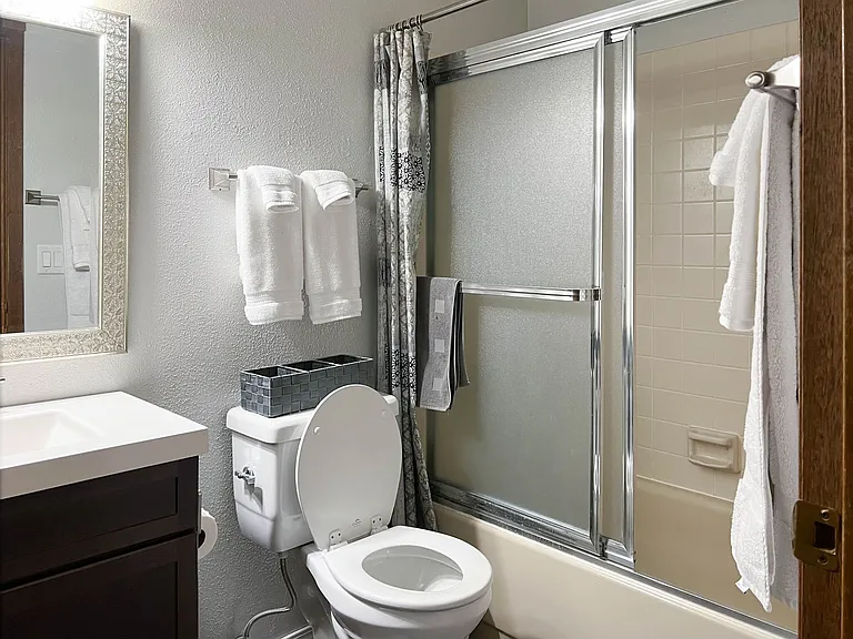 4764 Mills Dr #1 — Photo 15