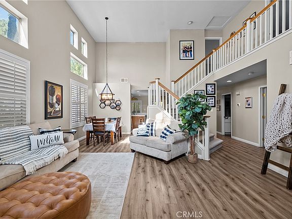 3rd image of 27687 Ron Ridge Dr