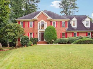 10975 Wilshire Chase Dr, Johns Creek, GA 30097