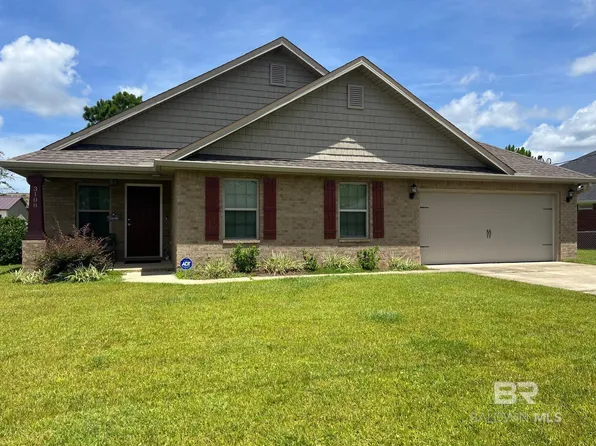 3108 Pine Wood Cir, Lillian, AL 36549