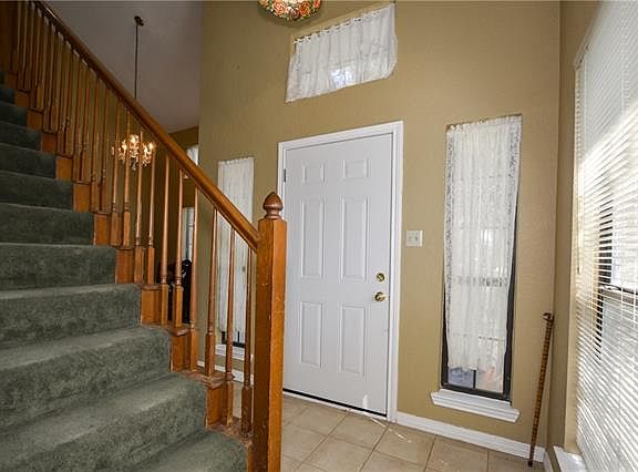 4th image of 408 Juniper Dr
