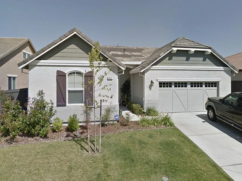 5402 Mossy Stone Way