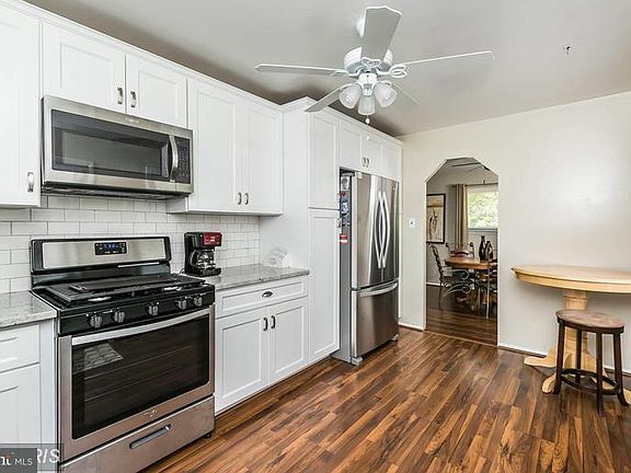 2nd image of 8256 Minton Ct
