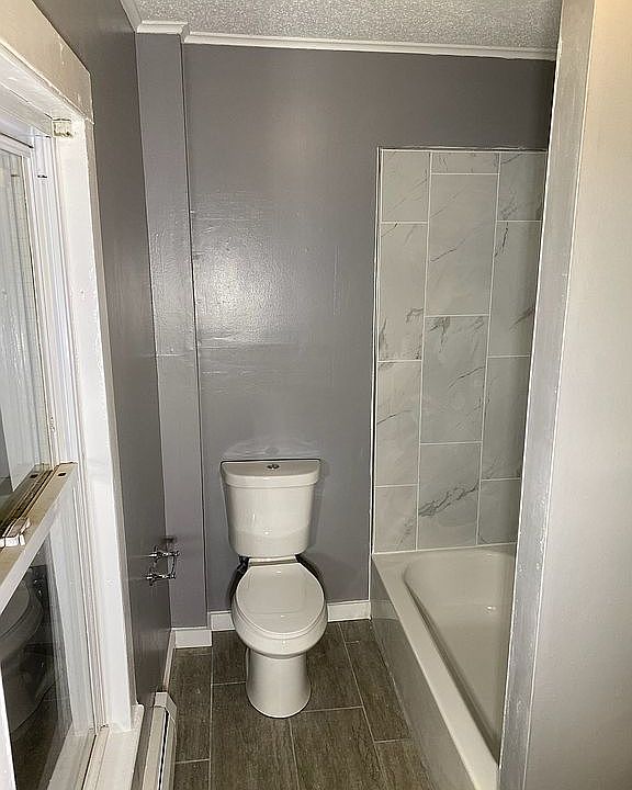 1st Floor Bathroom