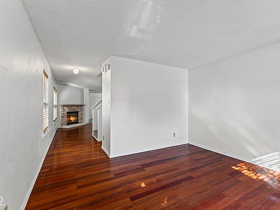 3rd image of 1254 Kenwood Dr