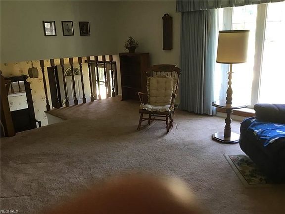 5th image of 29542 Dorchester Dr