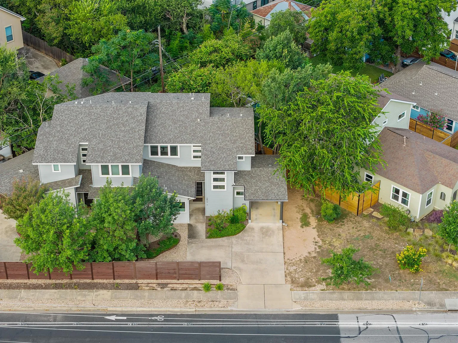 3 bed, 3.0 bath, 1804 sqft, $3,500 — Photo 4