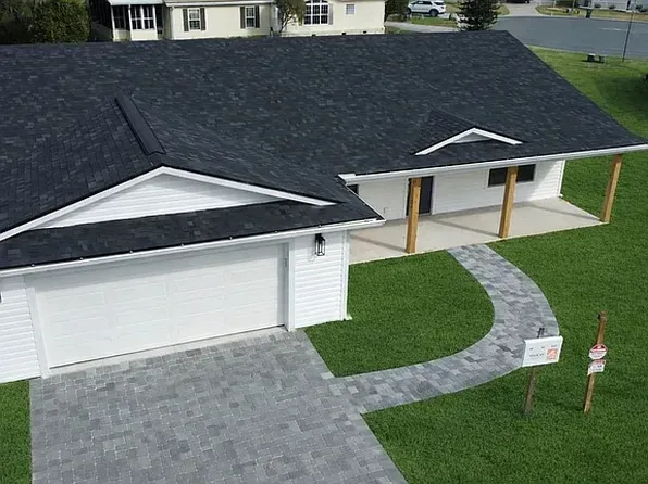 102 Gator Ct, Wildwood, FL 34785