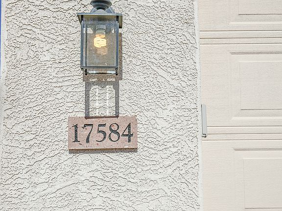 4th image of 17584 W Buchanan St