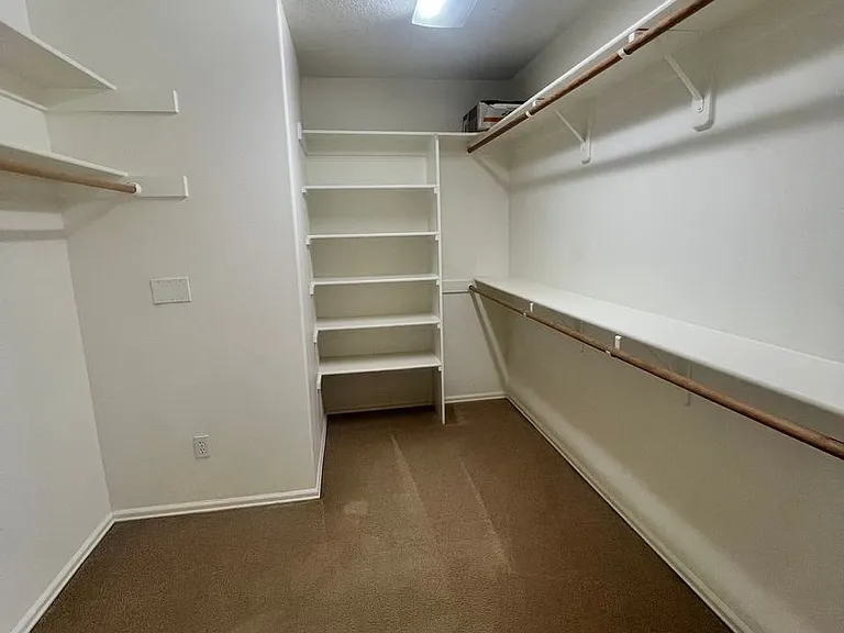 863 SE Bayshore Cir — Photo 32