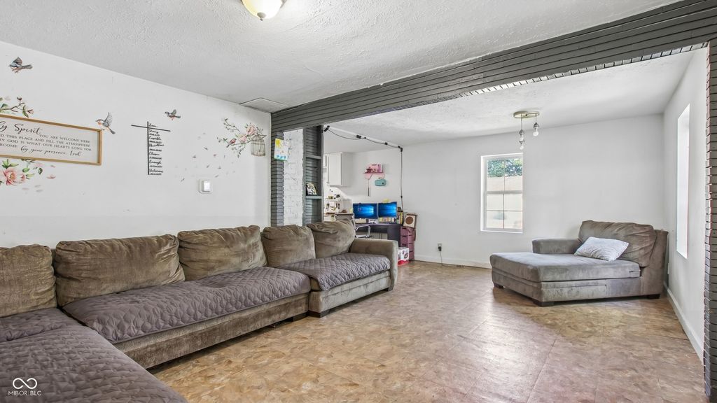 1504 Martin St, Indianapolis, IN - View 2