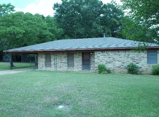 302 Oakdale St, Elkhart, TX