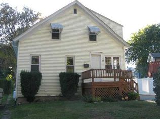 135 Milton Ave, North Smithfield, RI 02896