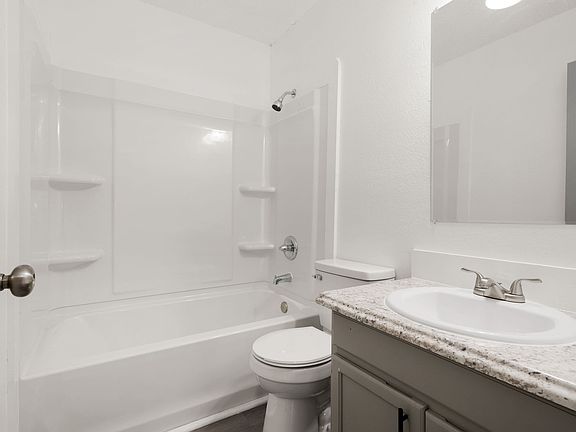 2nd image of 713 N 7th St #11