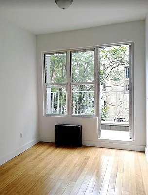 Rented by New York Residence | media 35