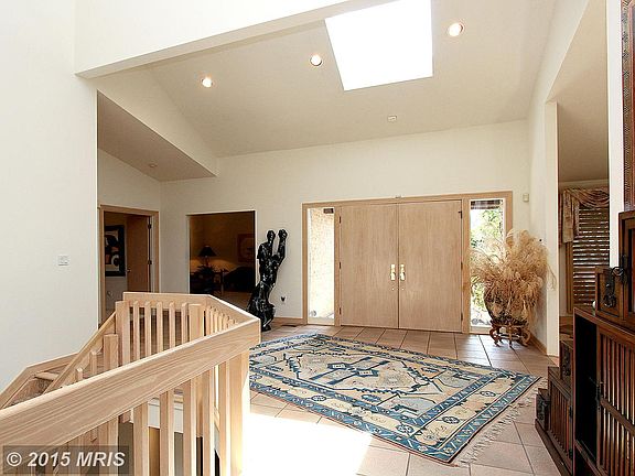 3rd image of 11 Monterra Ct