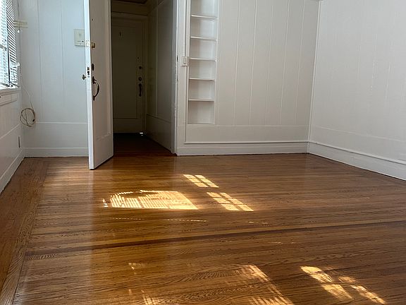 3rd image of 3842 Sacramento St Unit A