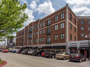 757 Massachusetts Ave UNIT 402, Indianapolis, IN