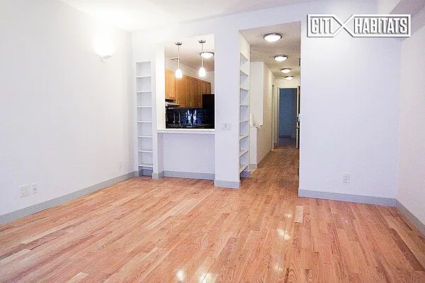 Rented by Citi Habitats | media 29