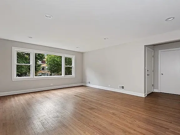 1619 Monroe St #1 — Photo 1