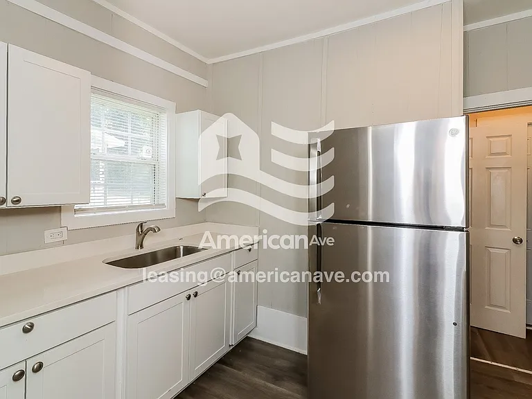 1815066_006_wm_-_kitchen_12930297.jpg