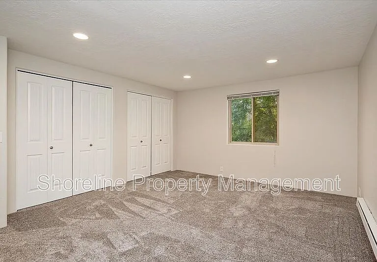 2085 W Brittany Ln #101 — Photo 30