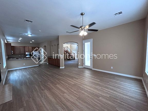 4th image of 6132 Mott Smith St