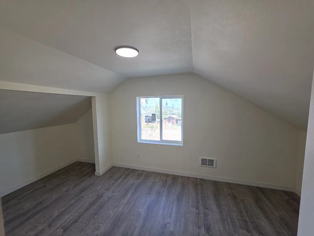 3 bed, 1560 sqft, $2,500 — Photo 3