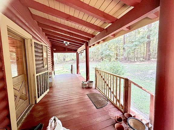 5th image of 824 County Road 1101