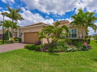 8747 SW Vico Way, Port Saint Lucie, FL 34987