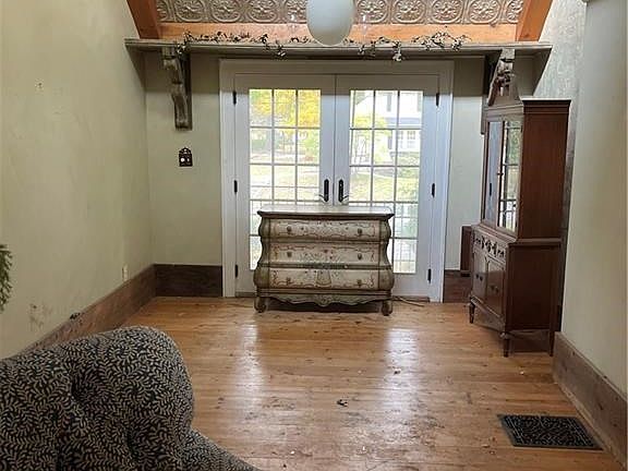 4th image of 3834 Lanewood Dr