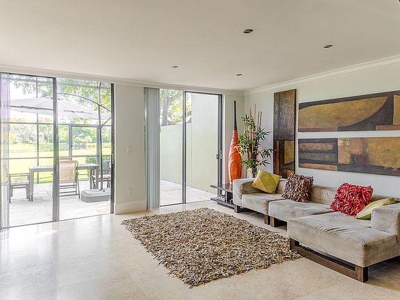 5th image of 3653 Estepona Ave