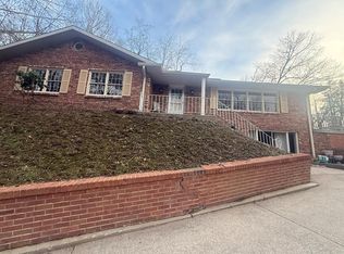 216 Mount Martha Dr, Pikeville, KY