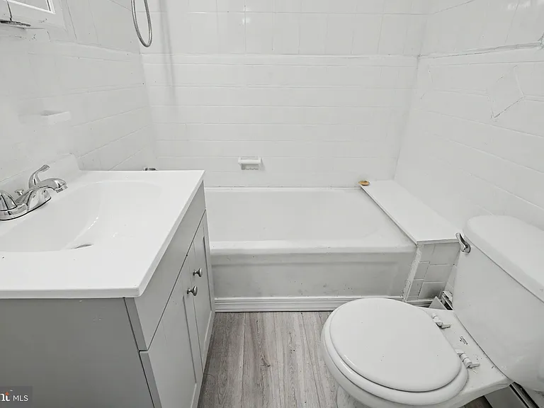 5200 W Montgomery Ave #-W — Photo 15