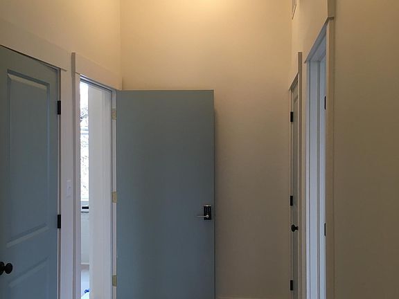 4th image of 4018 Apple St APT 1