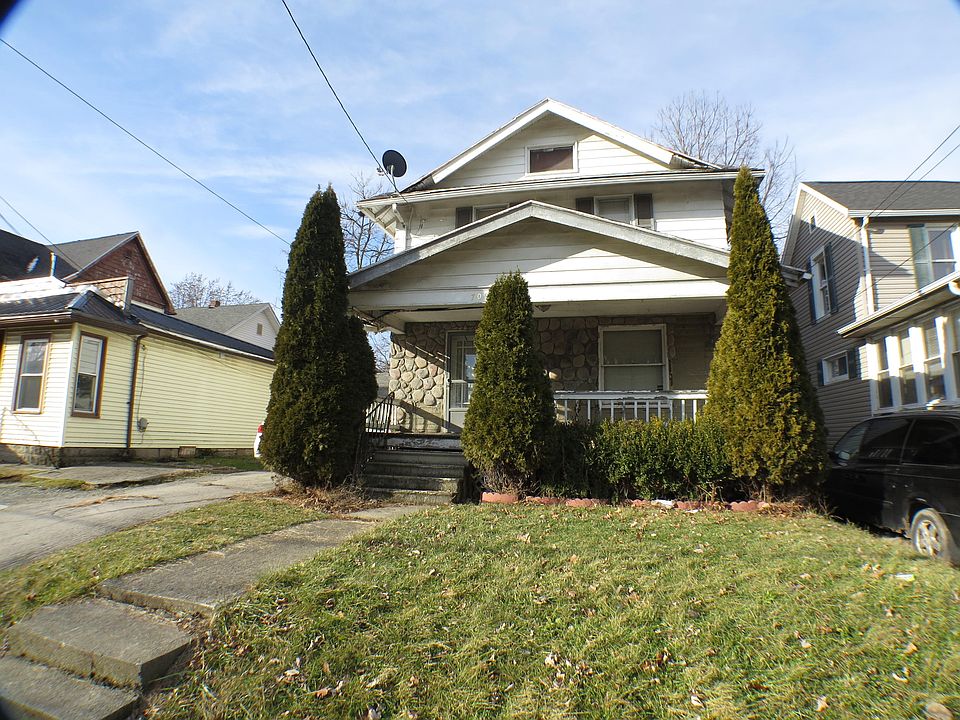 1st image of 709 N Metcalf St