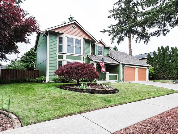 2nd image of 15705 NE 37th St