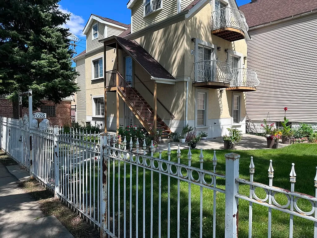 2 bed, $1,500 — Photo 2