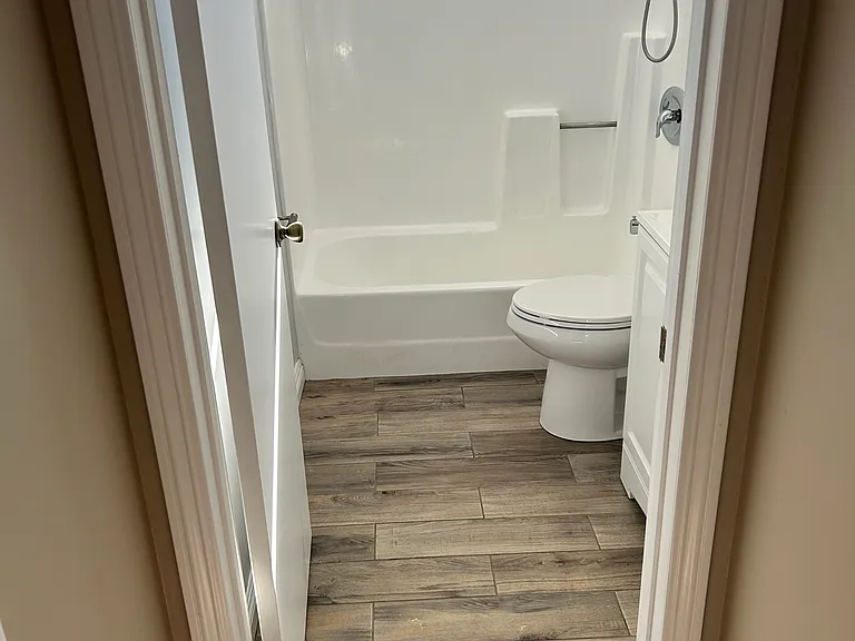 4948 Brighton Ave — Photo 18