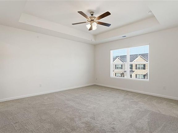 4th image of 2687 Paxton Pl