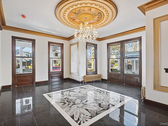 3rd image of 101 Summit Avenue