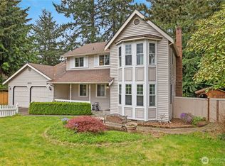 10833 32nd Dr SE, Everett, WA 98208
