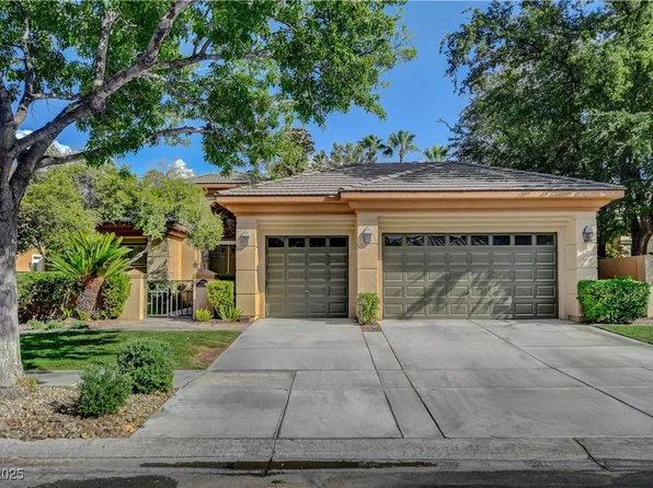 9013 Thornbury Ln, Las Vegas, NV 89134
